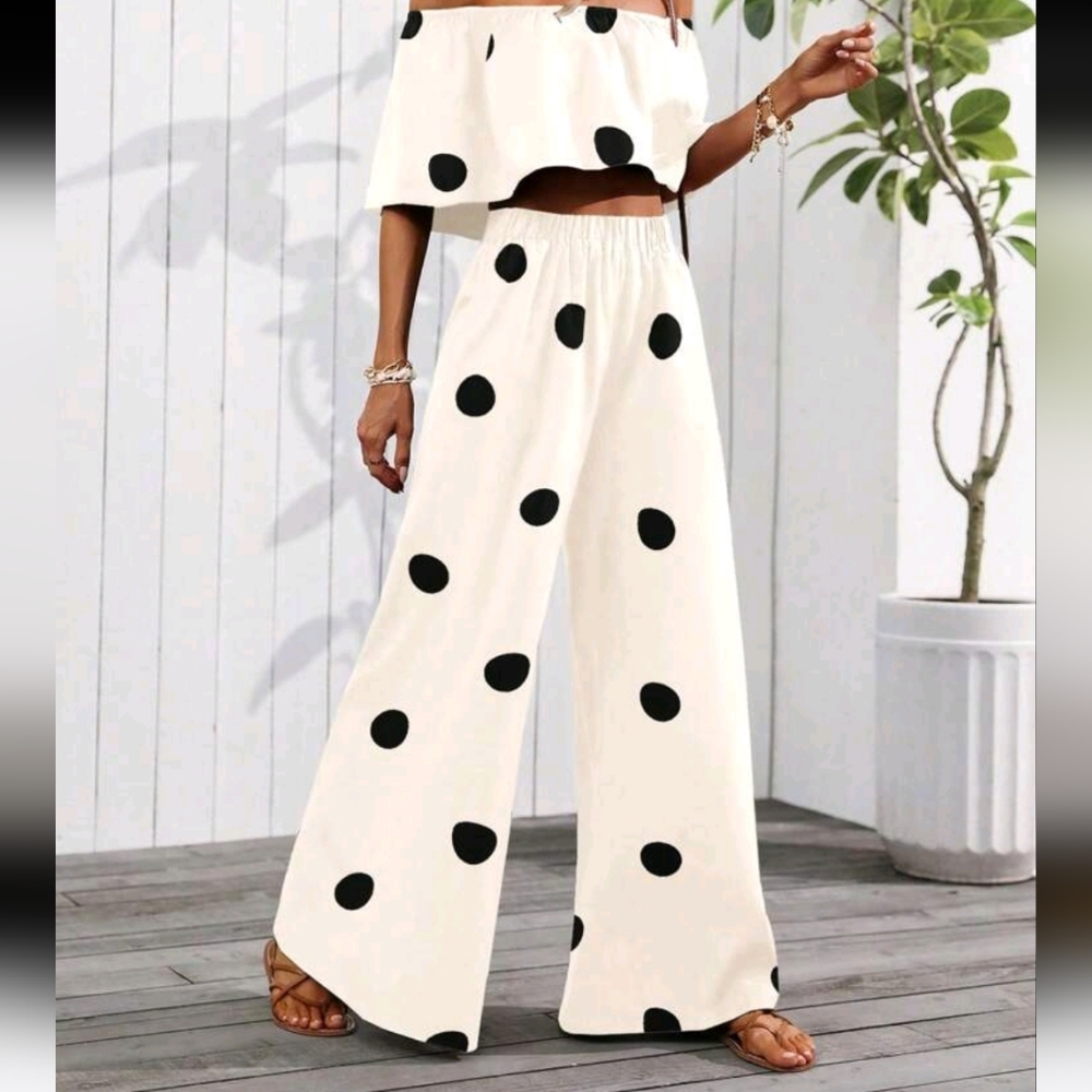 Clasi Off-The-Shoulder Polka Dot Print 2 Pieces Set (Asymmetric Floral Cut - Picture 3 of 5